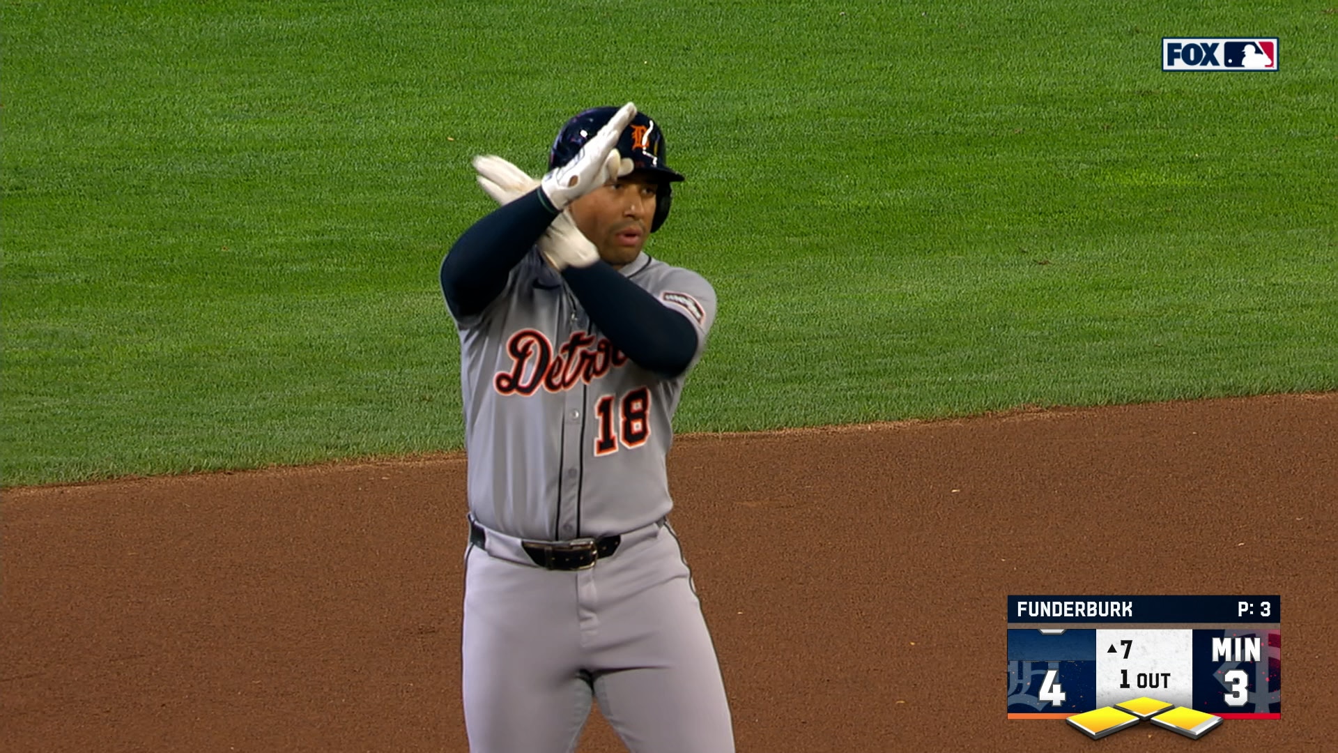 Trey Sweeney &amp; Jahmai Jones drive in run each to help Tigers take lead over Twins
