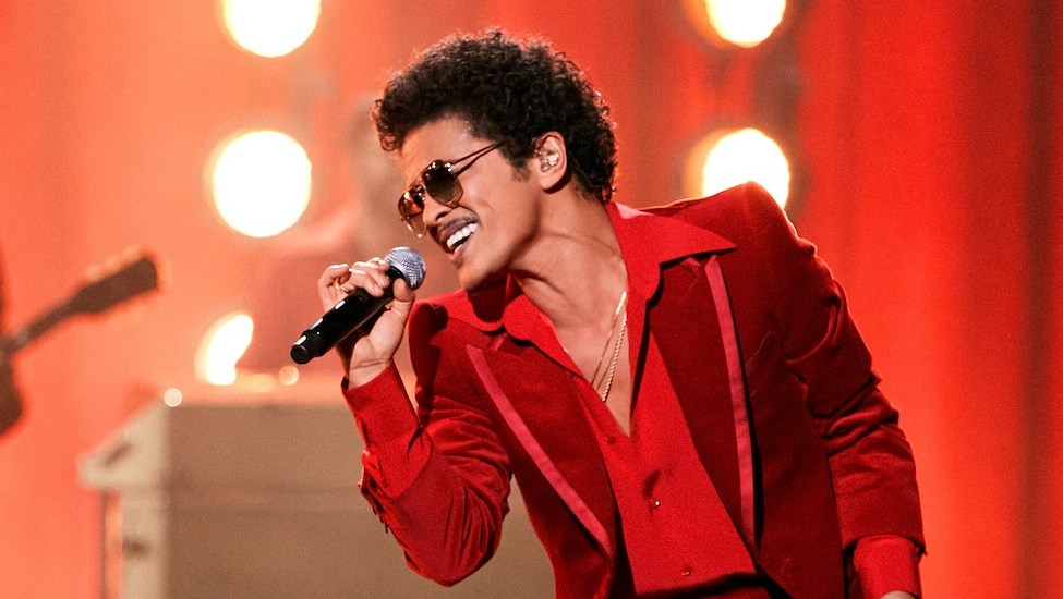 Bruno Mars Jokes He’s ‘Almost Out of Debt’ After Blackpink Show Surprise